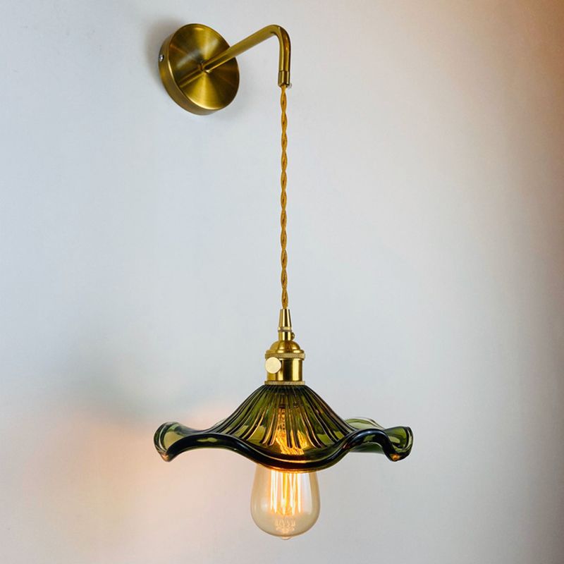 Modern Wall Sconce Metal Flower Shape Vanity Lamp with Glass / Metal Shade