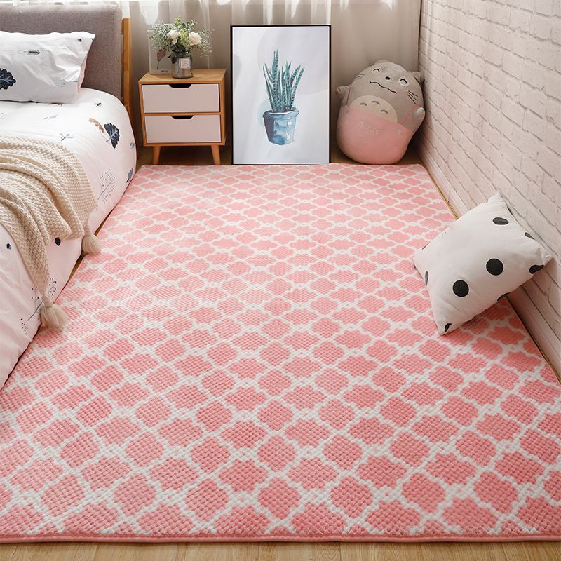 Modern Bedside Area Rug Multi-Color Quatrefoil Print Rug Polyester Non-Slip Backing Washable Pet Friendly Area Carpet