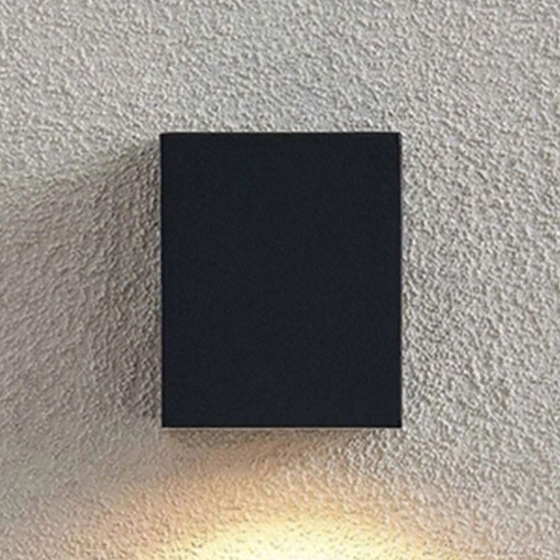 Contemporary Geometric Wall Light Aluminum & Glass Wall Sconce in Black