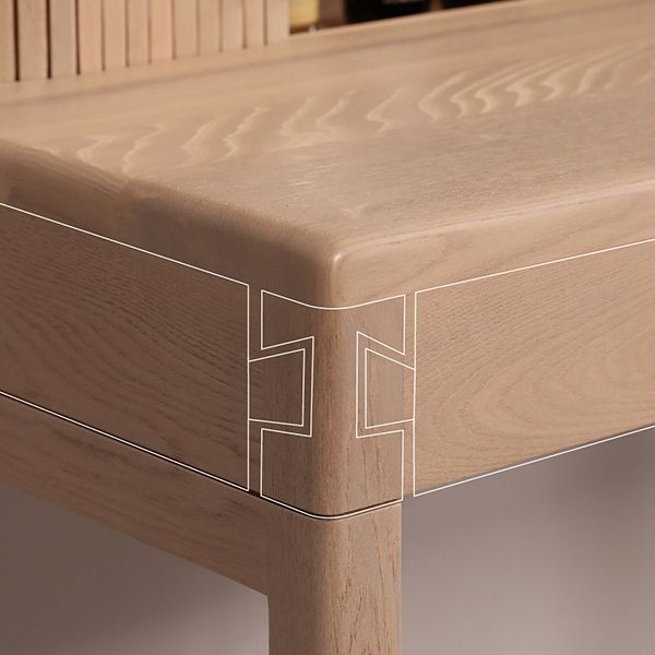 Traditional Bedroom Makeup Vanity Desk Table Solid Wood Vanity Dressing Table