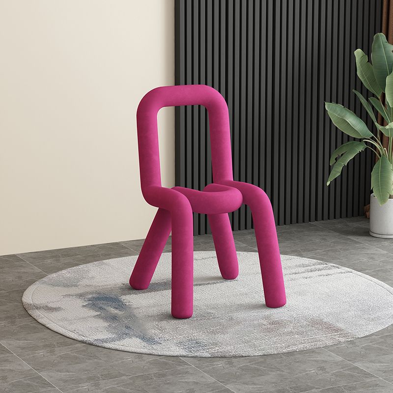 Silla lateral curvada de terciopelo para restaurante, silla de comedor con parte trasera abierta y acabado mate