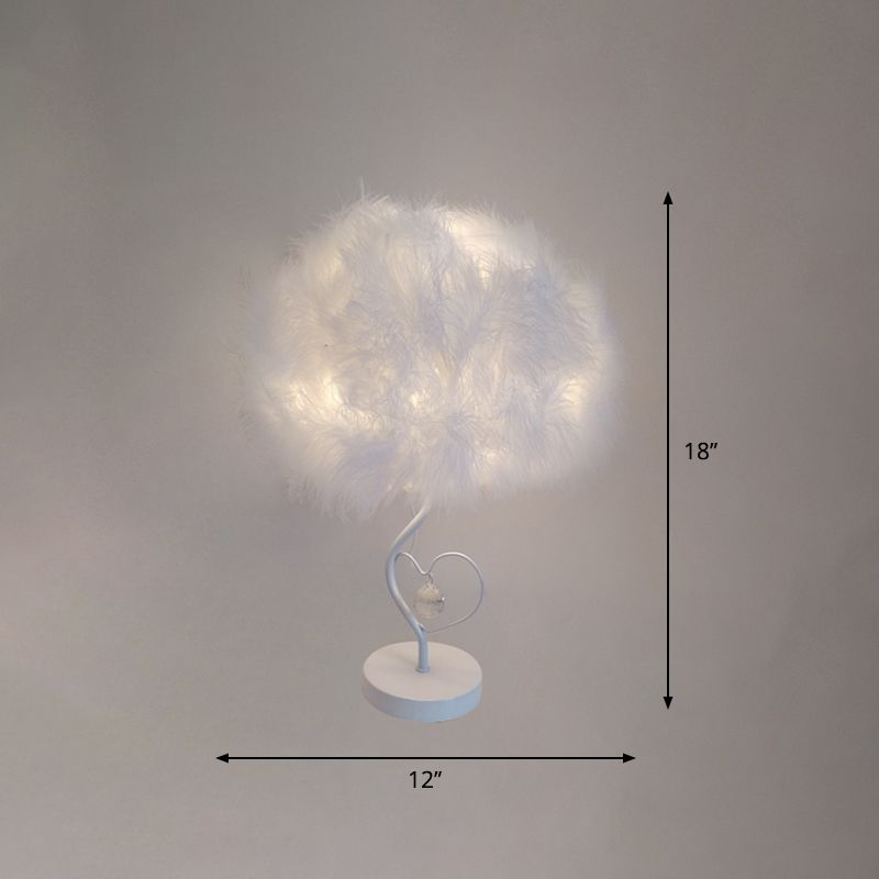 Lampada da tavolo da nuvola di piume Romantico Nordico 1 Bulbo Night Light With Crystal Accent
