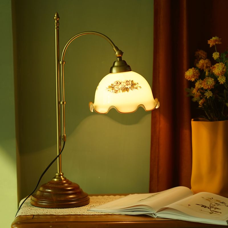 1 Light Modernism Night Table Lamps Metal Flower Nightstand Lamp for Bedroom