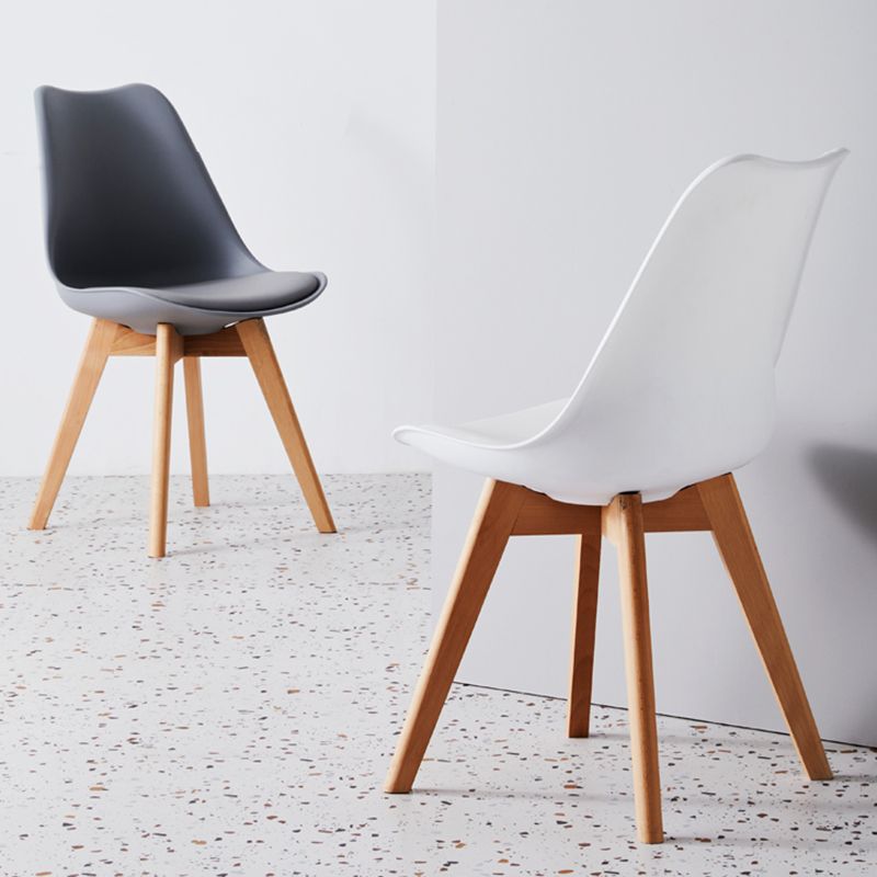 Scandinavian Indoor Side Chair Solid Back Upholstered Dining Room Chair with Wood Legs