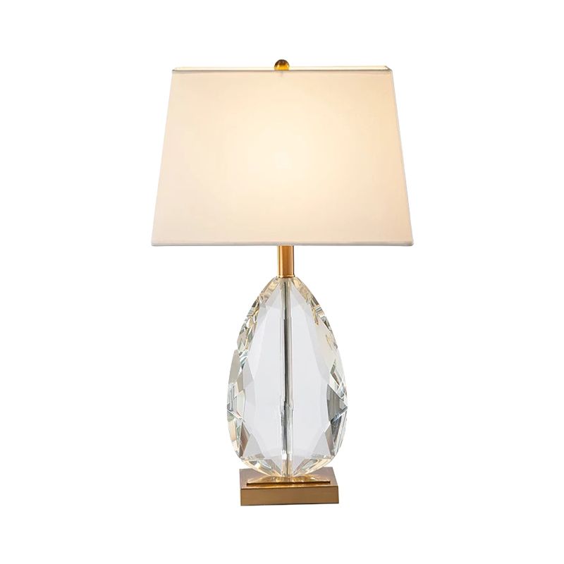 1 Glühbirnenschlafzimmertisch Licht moderner beige Nachttischlampe mit Trapezstoffschatten
