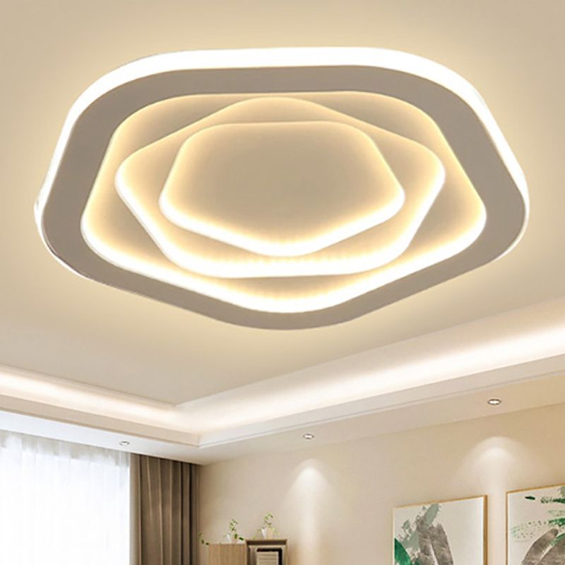 16"/19.5"/23.5" W Simple LED Acrylic Flush Mount White Pentagon Flush Ceiling Light with Acrylic Shade, Warm/White Light