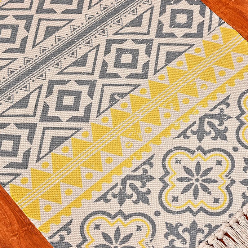 Retro -Türteppich mehrfarbiger Blumenteppich Polyester Haustierfreundlicher Teppich mit Quastenverkleidung