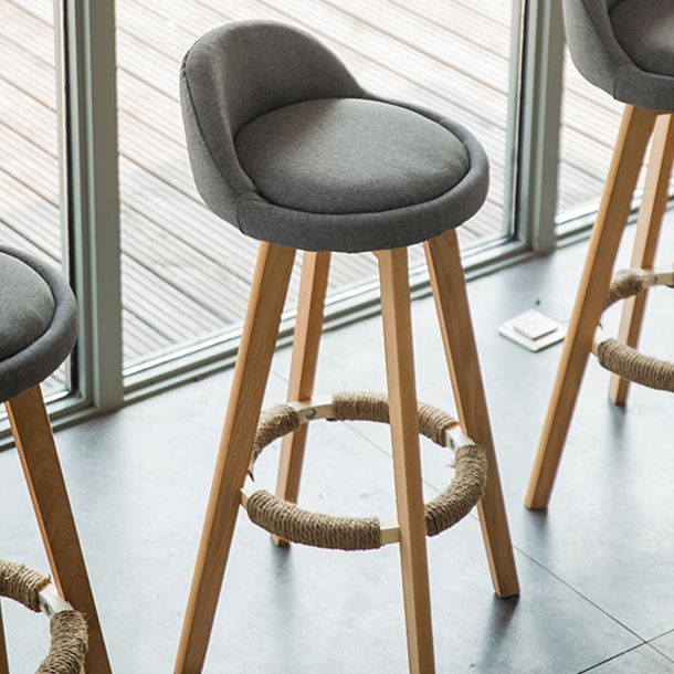 Tabouret de comptoir rotatif à dossier moderne, barre de ménage en bois avec coussin