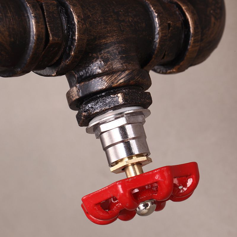 Pipada de agua de hierro Luz de pared retro 2 Bulbos accesorio de iluminación de pared del restaurante con mango de válvula en óxido