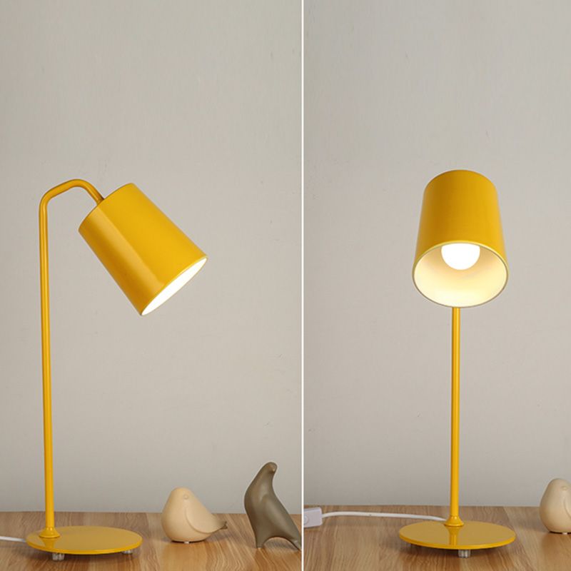 Cylindrical Bedside Reading Book Lamp Metal 1 Head Macaron Style Table Light