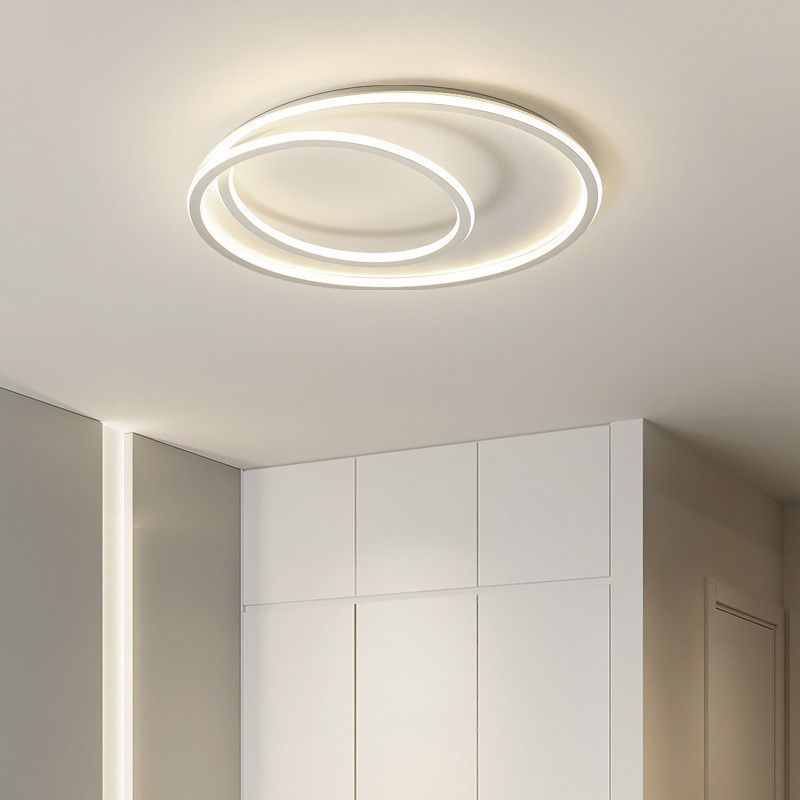 White Circle Ceiling Light Fixture Modern Style LED Metal Close to Ceiling Lamp