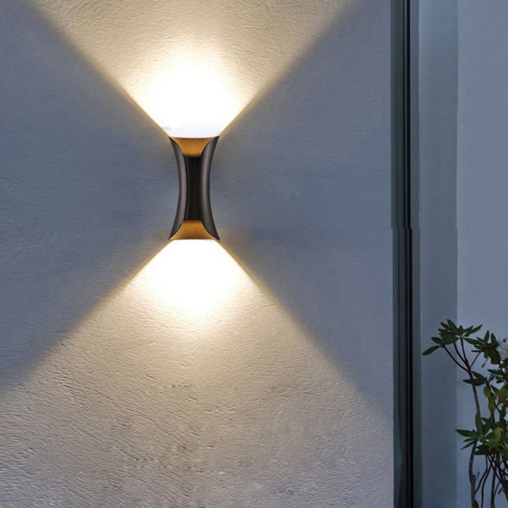 Moderner minimalistischer Stil nach oben und unten LED Wandleuchte Metal 2 Lichter Wandleuchten