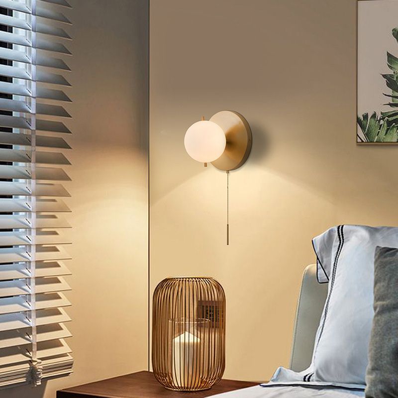 Nordic Wall Mount Light Modern Simple Round Glass Shade Wall Sconce Light for Living Room