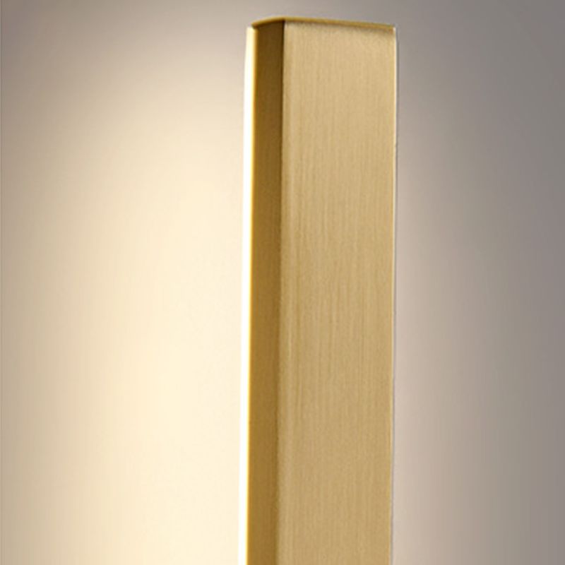 Brass Straight Wall Light Nordic Style 1 Light LED Wall Sconce for Living Room