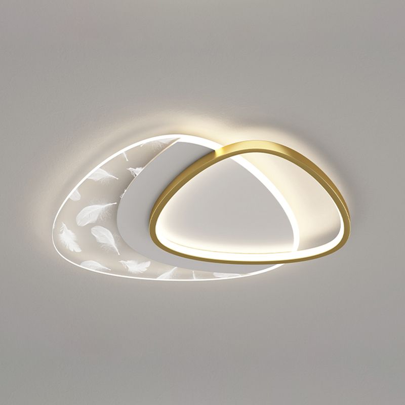 Moderne dreieckige Deckenleuchte aus Metall mit 2 Leuchten für das Esszimmer