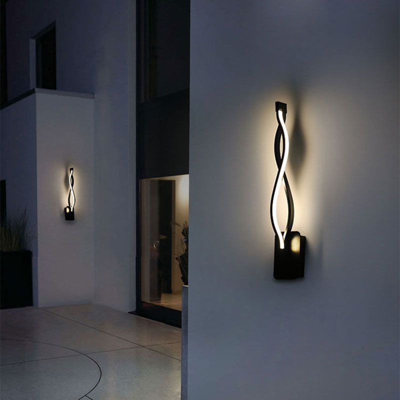 Modern Simplicity LED Linear Wall Sconce Aluminium Wall Lamp with Acrylic Shade