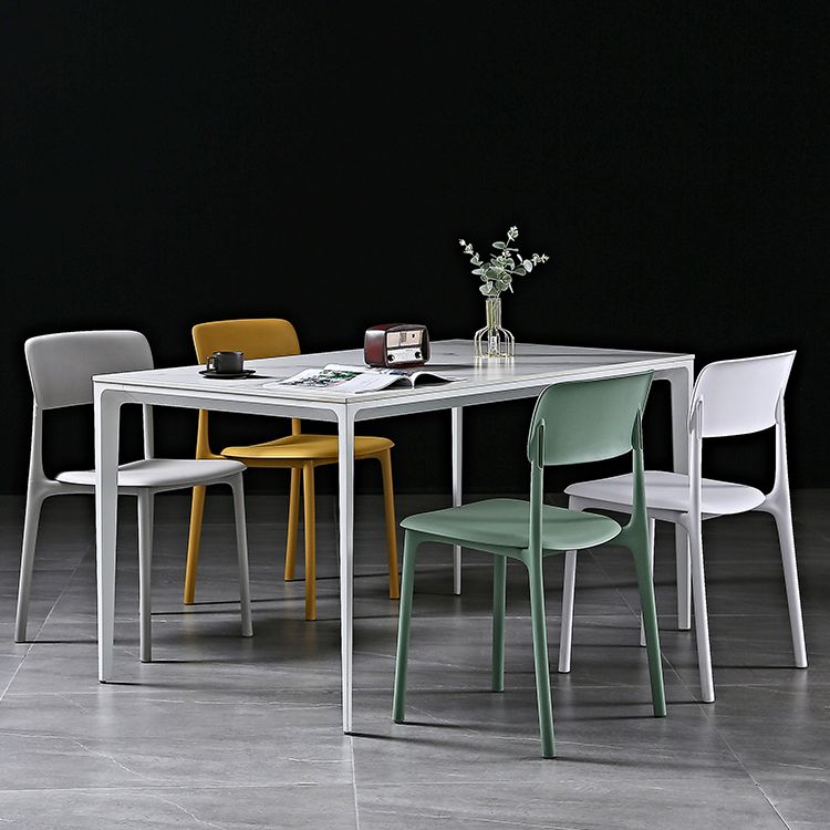 Modern Style Plastic Dining Chairs Open Back Dining Stackable Side Chairs for Kitchen