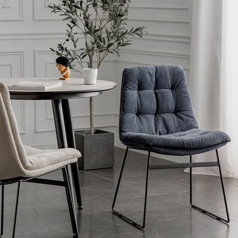 Chaises de cuisine de style contemporain dinant la chaise latérale sans bras avec les jambes en métal