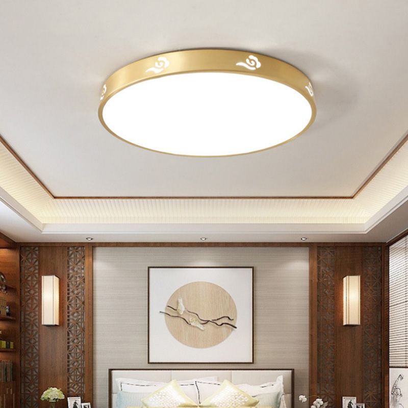 Modern Acrylic Flush Ceiling Light Fixture Round 1-Light LED Flush Mount Lamp in Gold