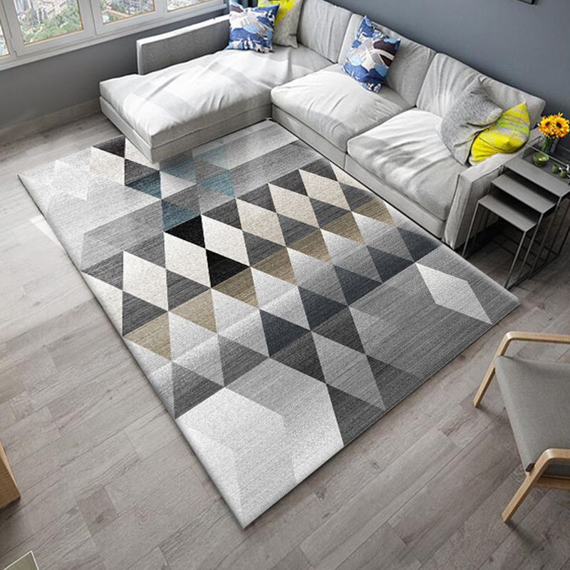 Trendy Living Room Rug Multi Colored Geometric Printed Area Rug Polypropylene Non-Slip Stain-Resistant Rug