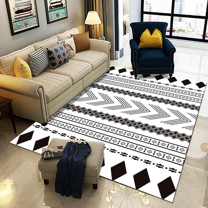 Multi-Colored Room Rug Western Geometric Pattern Area Rug Polypropylene Anti-Slip Backing Pet Friendly Washable Carpet