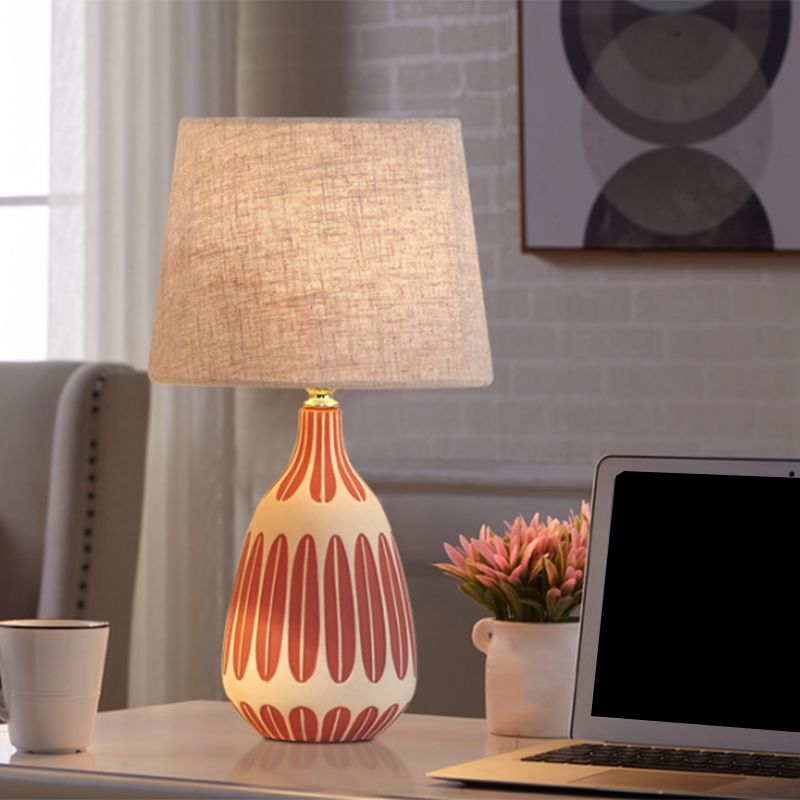 Scandinavo 1 tavolo da testa chiaro rosa/verde/viola lampada da comodino con tonalità in tessuto per letto
