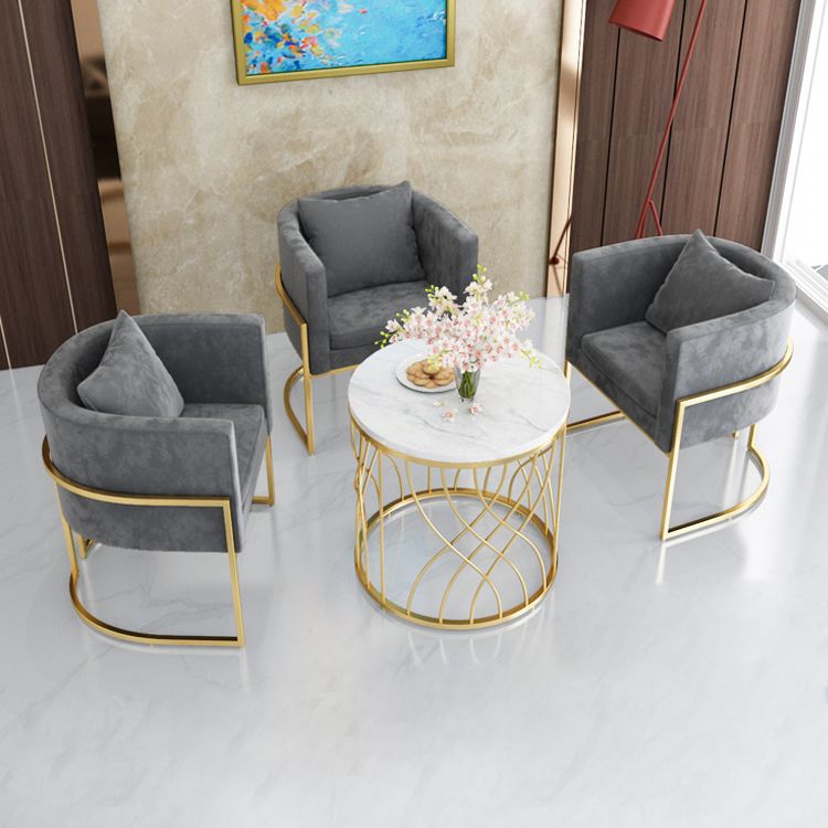 Traditional Luxury Round Dining Room Table Sintered Stone Table with Gold Pedestal Base