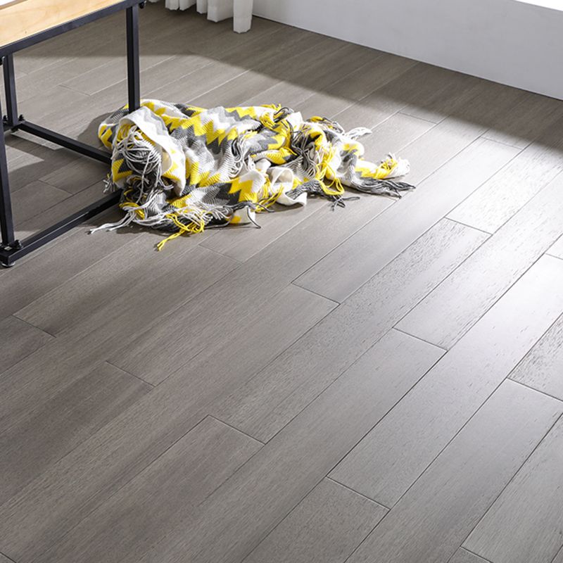 Trendy Laminate Flooring Wood Textured Indoor Laminate Floor