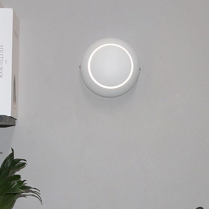 Modern Minimalist Style Rotatable Circular Wall Sconce Lighting Metal Wall Light