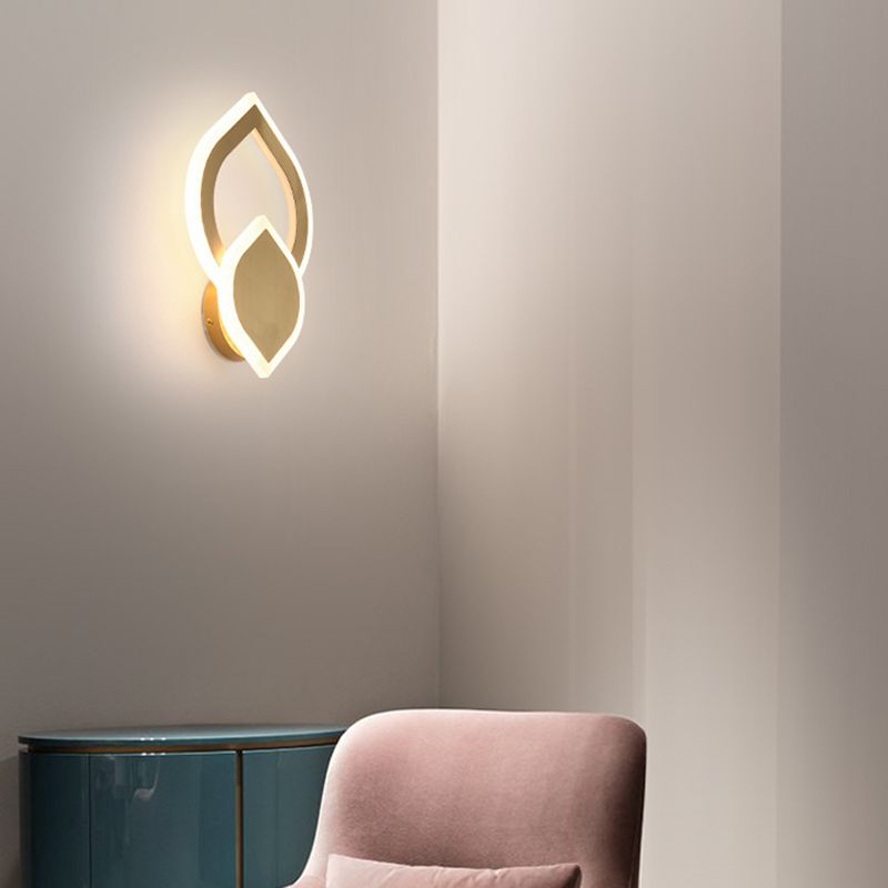 2-Light Wall Sconce Light Modern Metal Wall Sconce Lighting in Gold