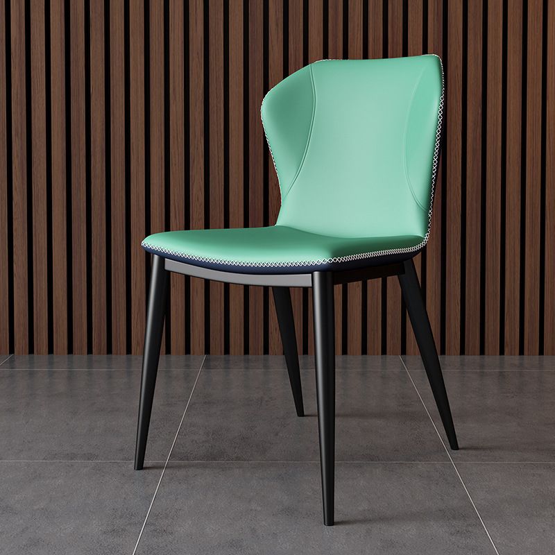 Silla lateral casera de cuero moderna con respaldo mate Silla de comedor