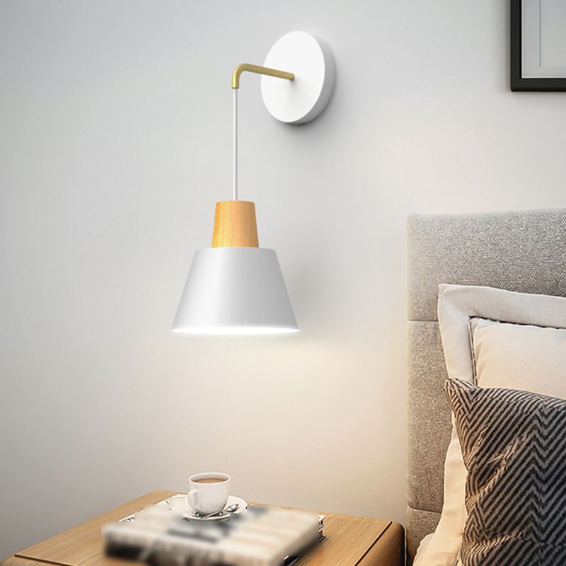 Modern Style Wall Light Fixture Creative Wooden Geometric Wall Light Sconce for Bedroom