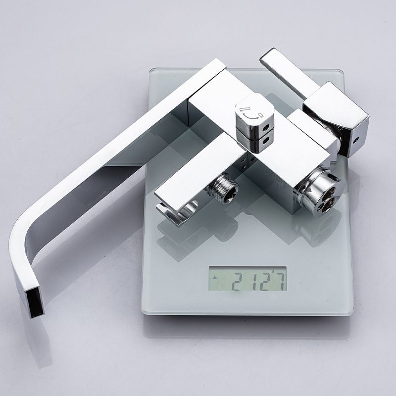 Floor Mounted Tub Spout 1 Handle Freestanding Bathtub Faucet with Handshower