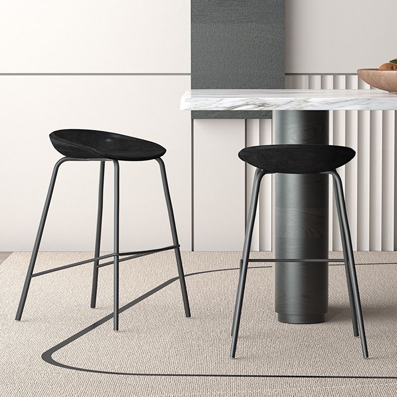 Industrial Indoor Bar Stool Upholstered Bar Stool with Metal Base