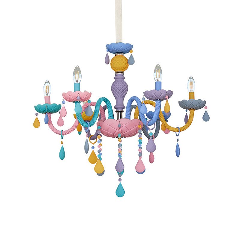 Nordic Multi Head Candle Chandelier Macron Metal Metal Chandelier Lighting Fixtures pour chambre à coucher