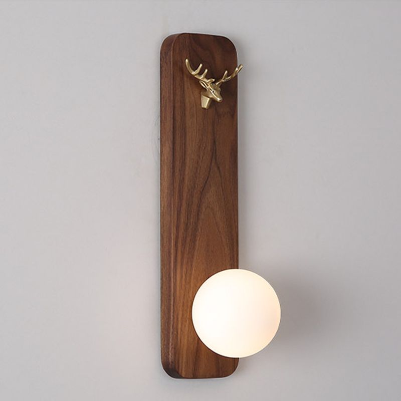 Luci da parete in legno alte da 16 "moderni lampada da applique con tonalità in vetro di latte