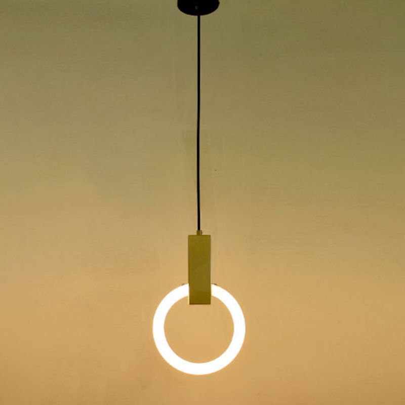 Metal Ring Pendant Lighting Fixture Simple Style LED Hanging Light Fixture in Gold