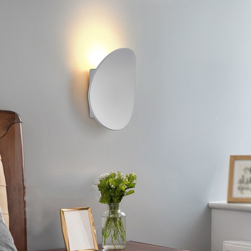 Contemporary Wall Sconce Curve Waterproof Sconce Lighting with Metal