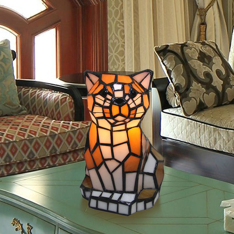 Lampe à ombre brun de chat Tiffany Treading Verre 1 Light Light Colorful Table Lampe pour le chevet