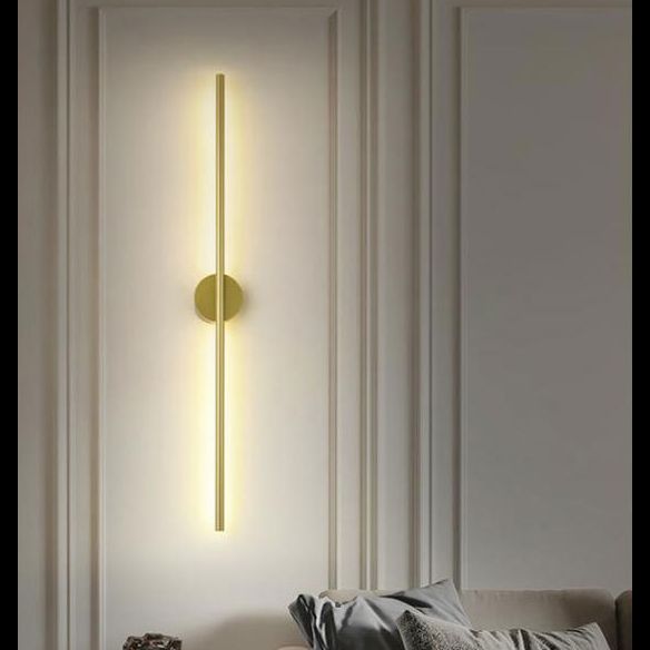 Zeitgenössische lineare Wand montierte Beleuchtung Metallische Wandmontagelampe für Wohnzimmer
