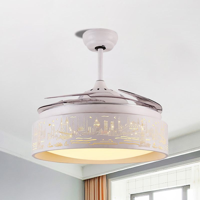 Éventail rond léger léger kid metal LED White Semi Flush Mount avec 3 lames transparentes, 19,5 "de large