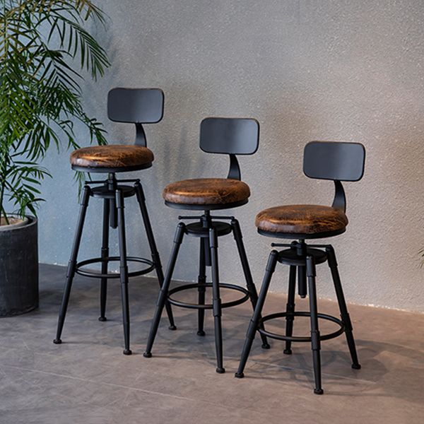 Taburete de bar de hierro con reposapiés de altura ajustable industrial, taburete de cocina de 27,55 pulgadas con patas negras