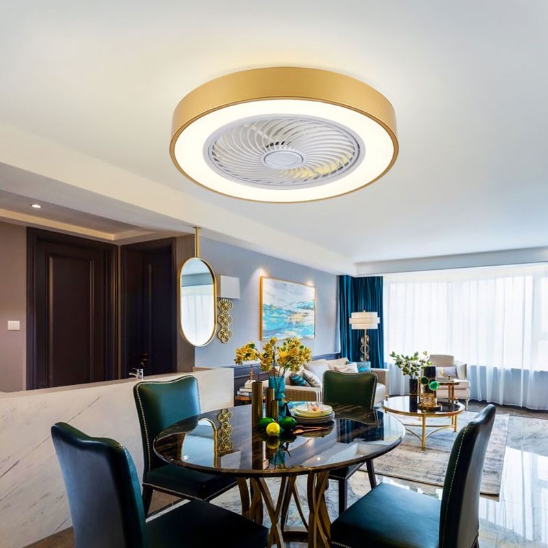 Windkanal-LED-Deckenlüfter Makkaronstil Metal Schlaf