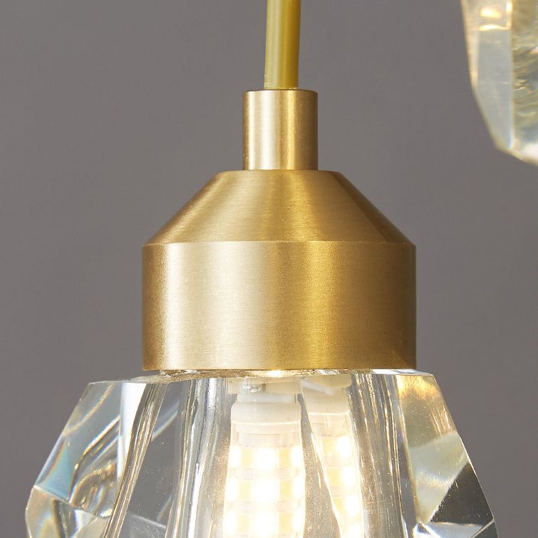 Minimalistische hangende lamp zwart-gouden edelsteenvormige hanger met kristalschaduw voor restaurant