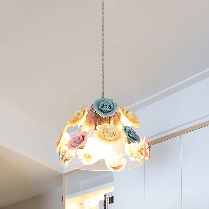 Transparant glas conische hangende lamp Modernistisch 1-licht plafond hanglamp met blauw-roze gele bloemdecor
