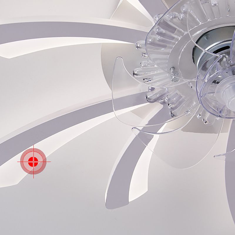 Nordische Metall Deckenlüftungslampe Multi-Head-LED-Flush-Montage-Leuchte mit klarem Kunststofflüfterblatt