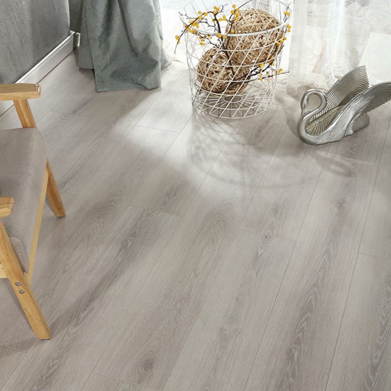 Pine Slip Resistant Laminate Plank Flooring Modern Laminate Floor