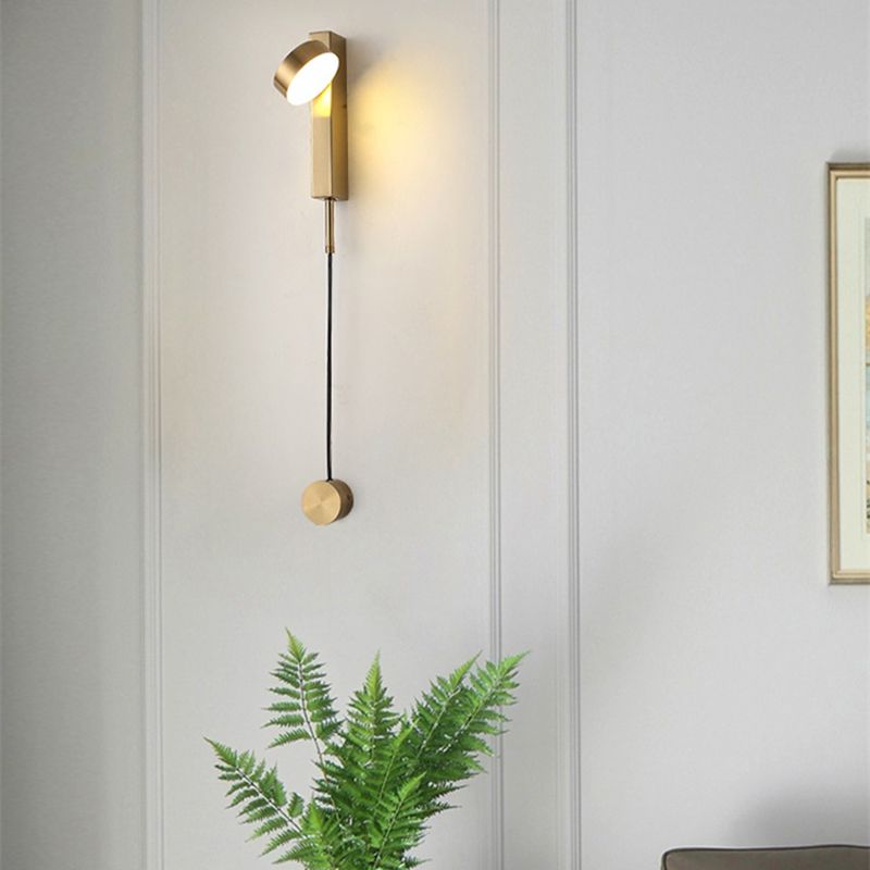 Nordic Style Metal Wall Light Geometric Rotatable LED Wall Sconce for Living Room