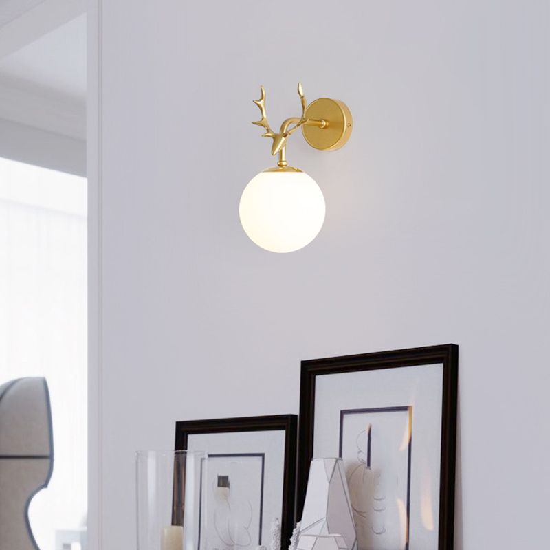 Contemporary Style Ball Wall Mounted Lamps Glass 1 Light Wall Light Sconce