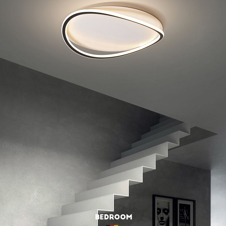 Minimalism Metal LED Flush Mount 1-Light Geometric Ceiling Mounted Light for Bedroom